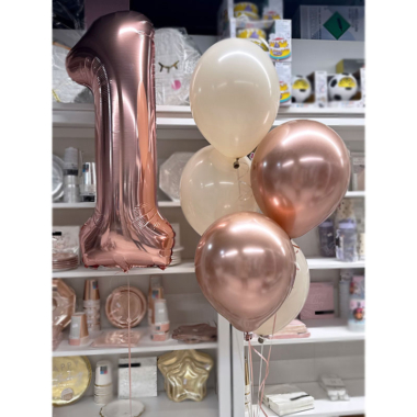 Rose gold / nude dekoracija za prvi rođendan