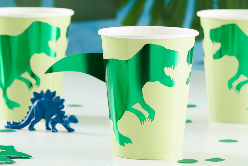 zelene dino case uzivo