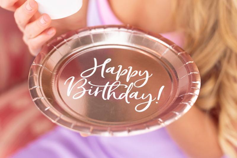 rose gold tanjiri happy birthday uzivo