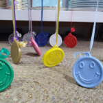 Plastčni smajli tegići