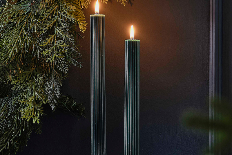 Sveće Zelene rebraste 27cm - 2 kom